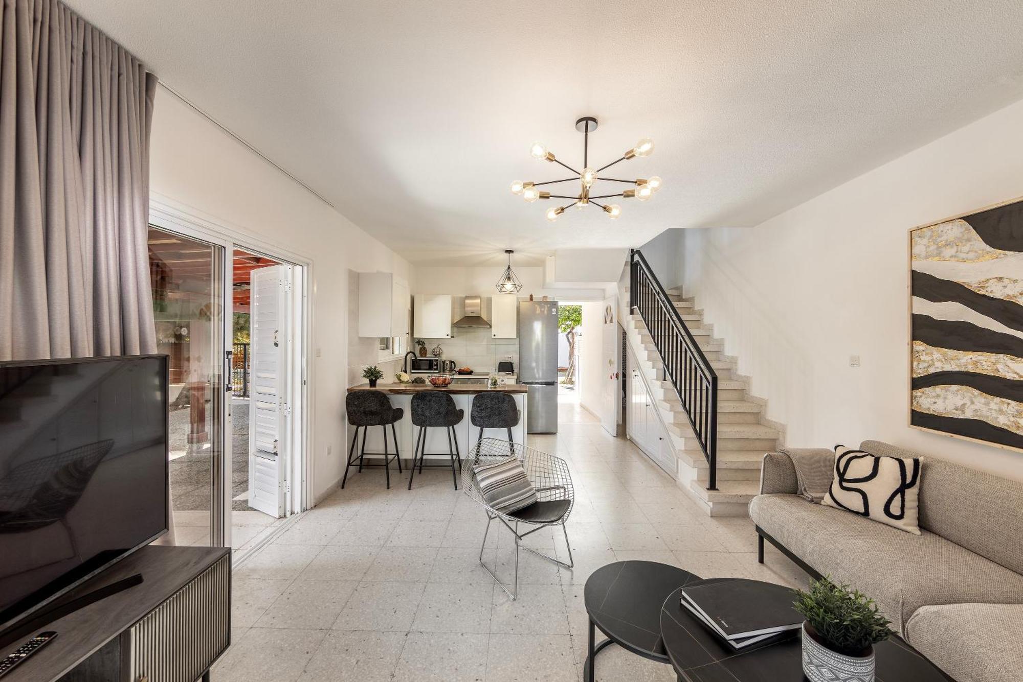Larnaca Villa Marina Meneou Esterno foto