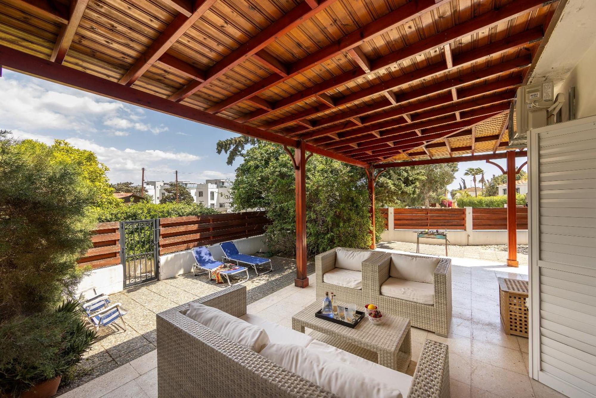 Larnaca Villa Marina Meneou Esterno foto