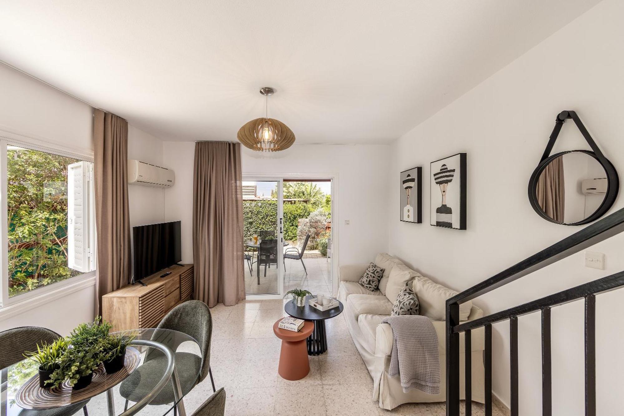 Larnaca Villa Marina Meneou Esterno foto