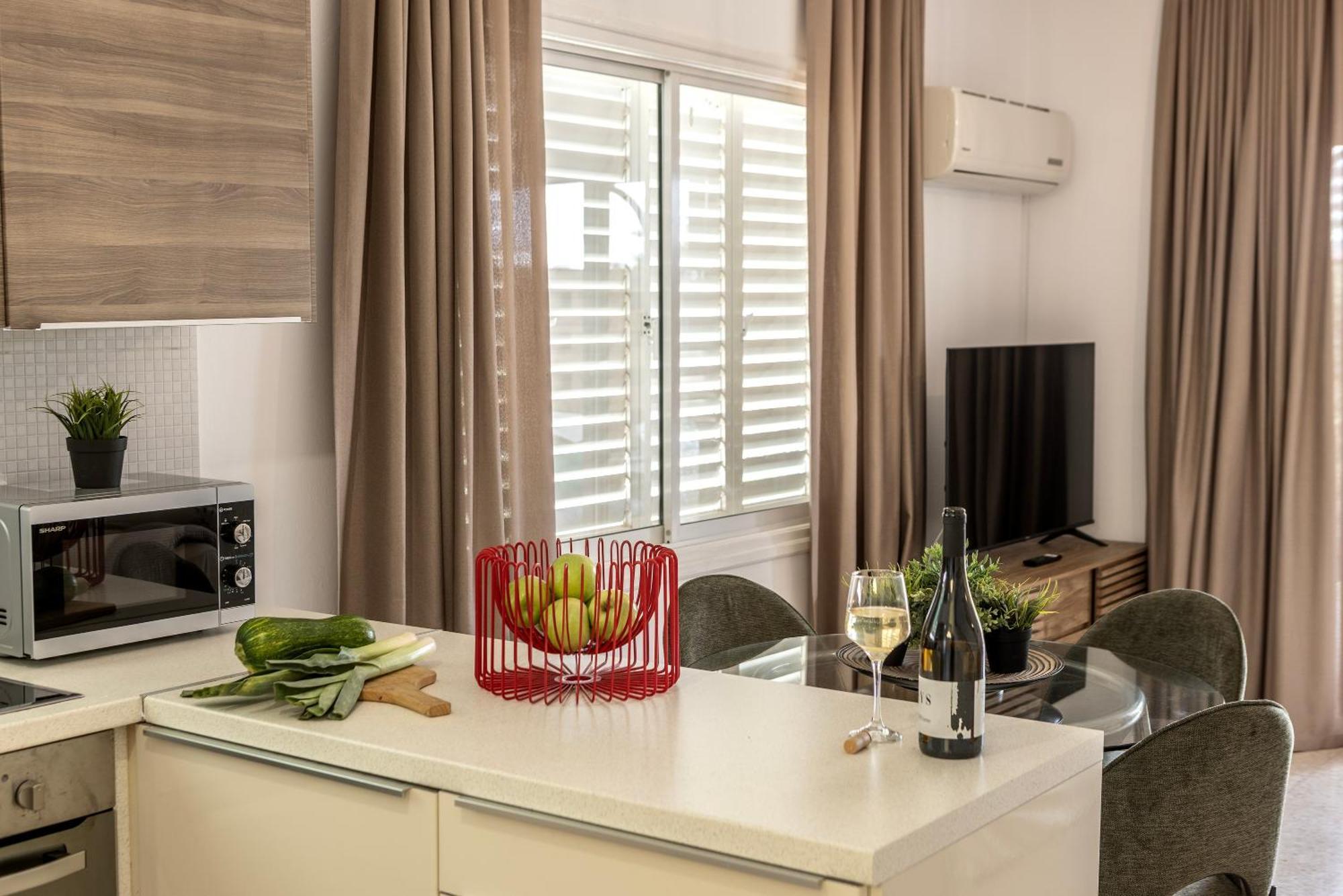 Larnaca Villa Marina Meneou Esterno foto
