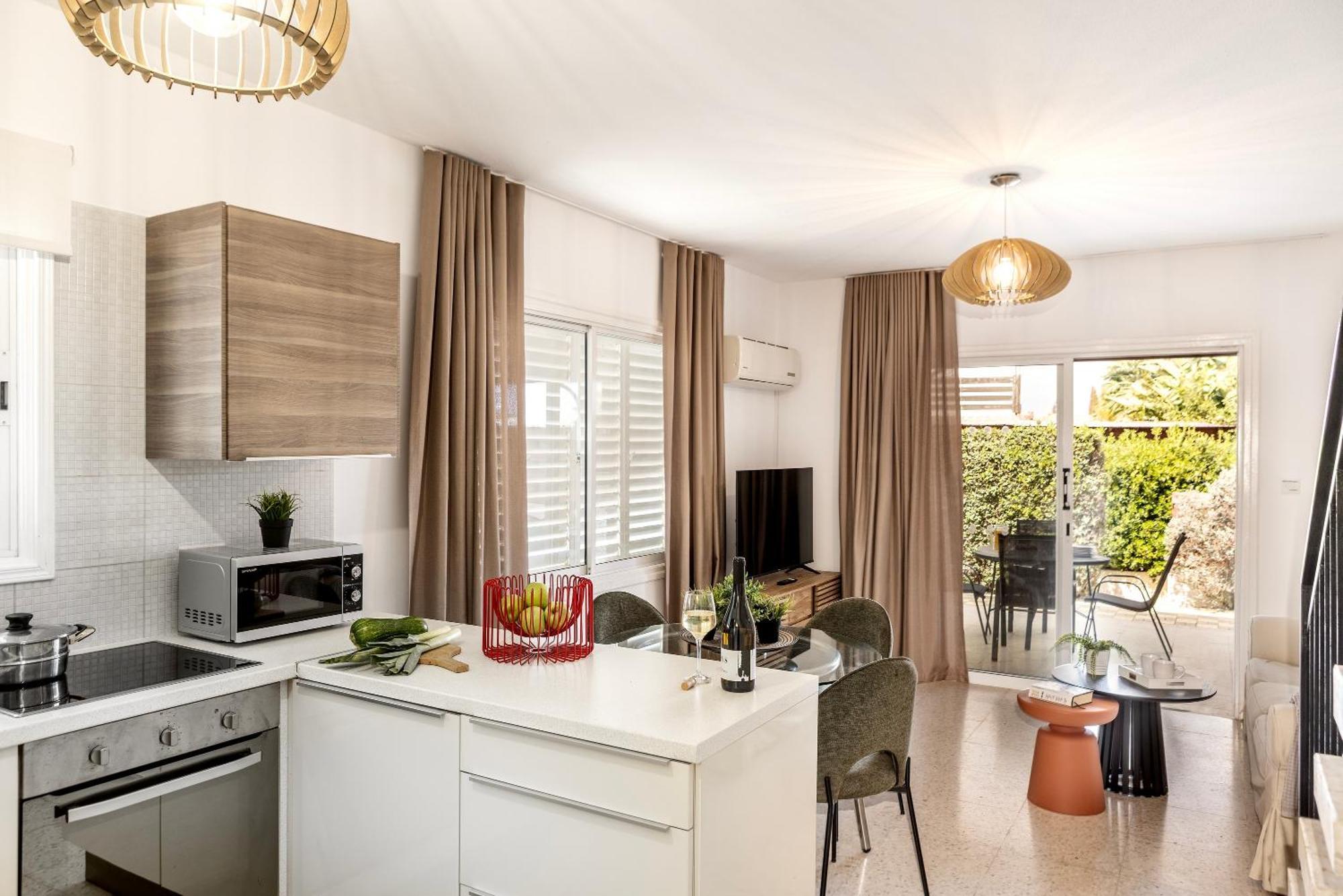 Larnaca Villa Marina Meneou Esterno foto
