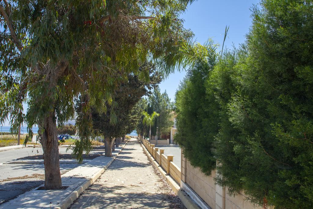 Larnaca Villa Marina Meneou Esterno foto