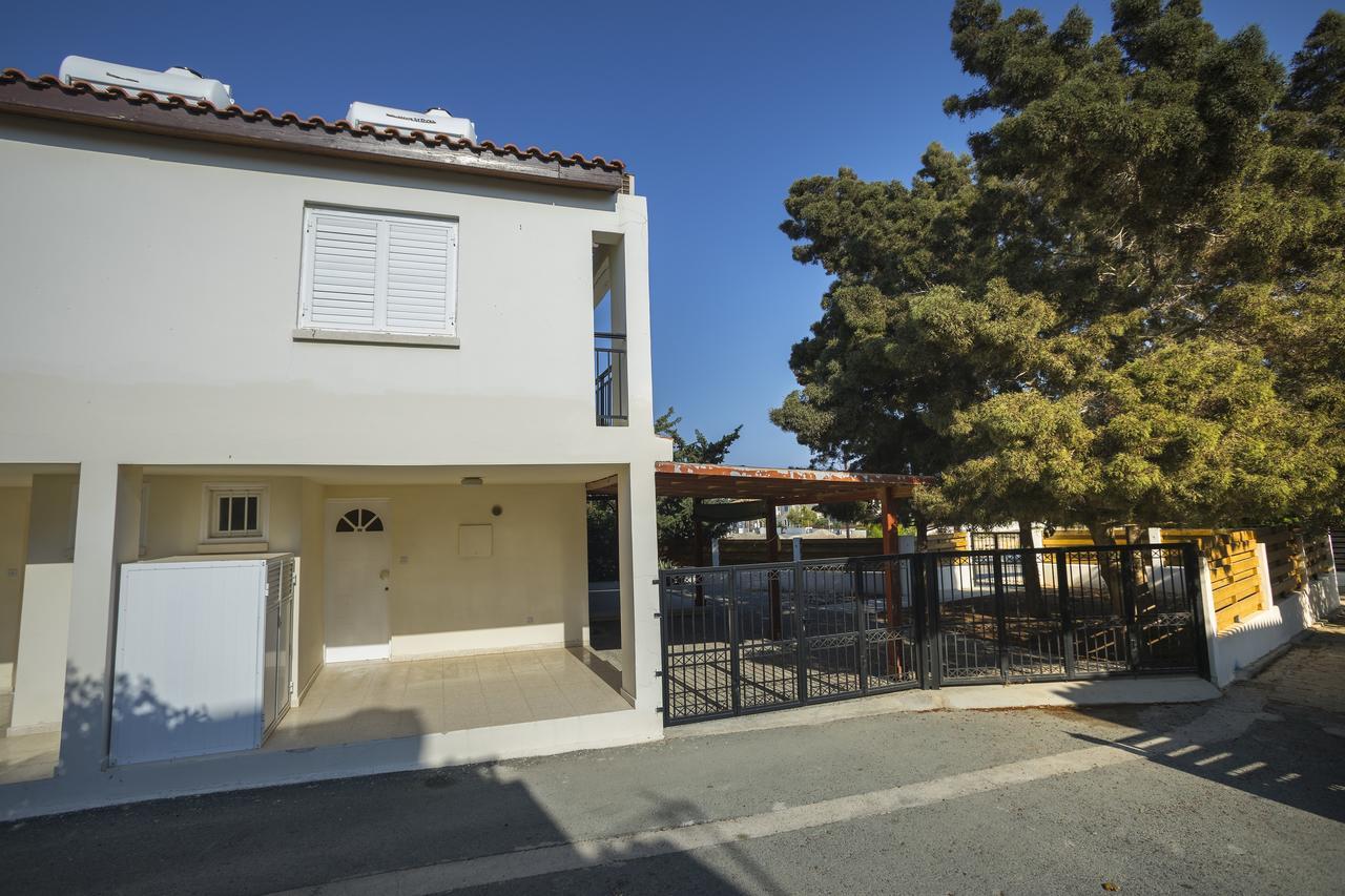 Larnaca Villa Marina Meneou Esterno foto