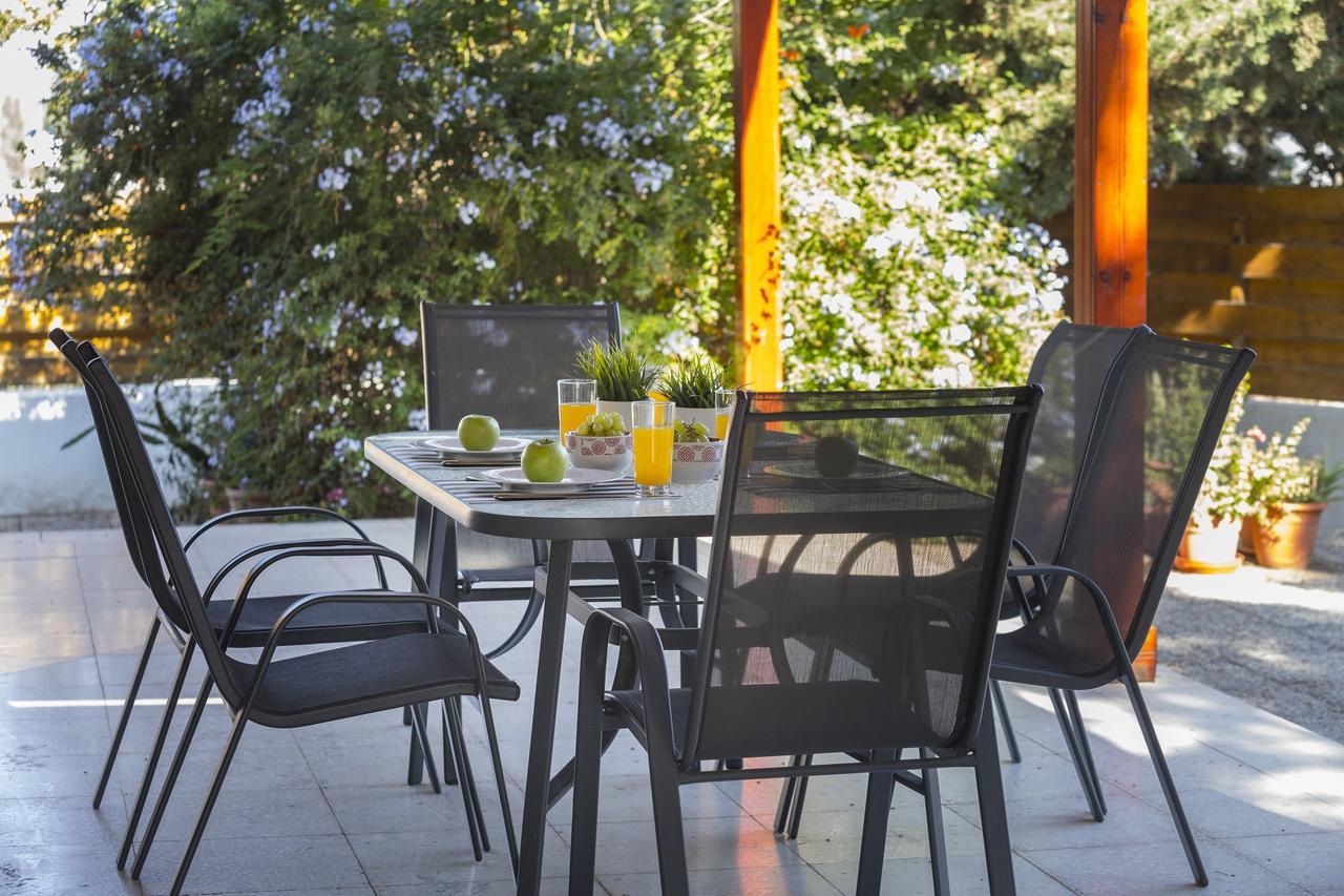 Larnaca Villa Marina Meneou Esterno foto